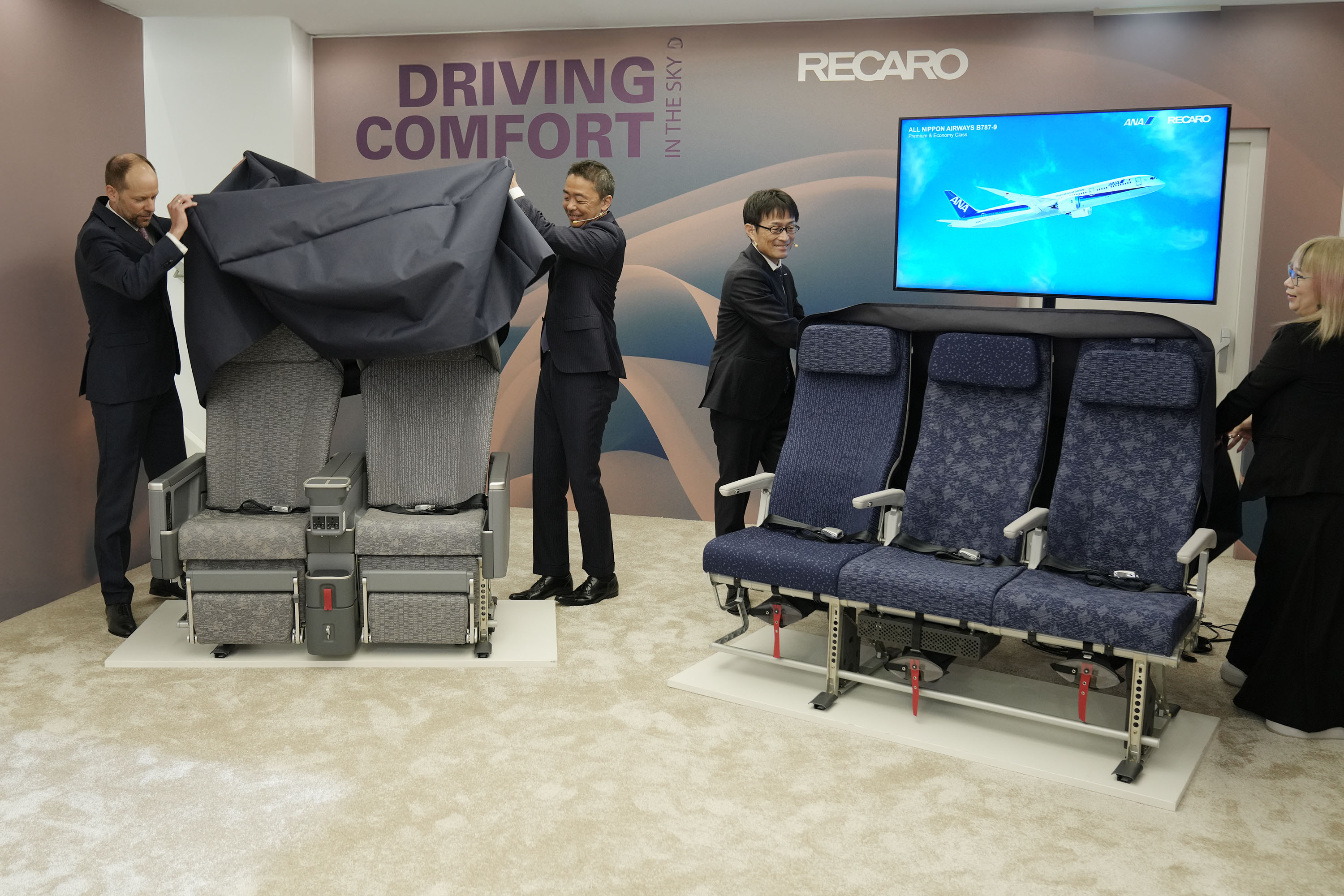 RECARO AIRCRAFT SEATING UND ALL NIPPON AIRWAYS PRÄSENTIEREN MIT R3 UND ...